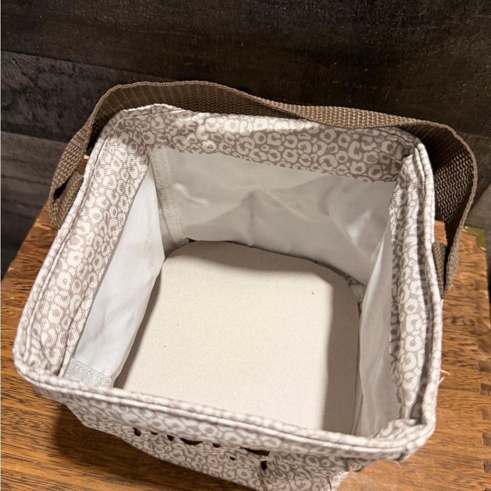 Thirty One Storage Pouch - Picture 3 of 3